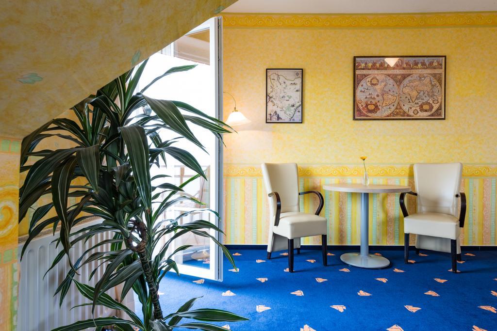 Hotel Boddenhus Garni Zingst Extérieur photo