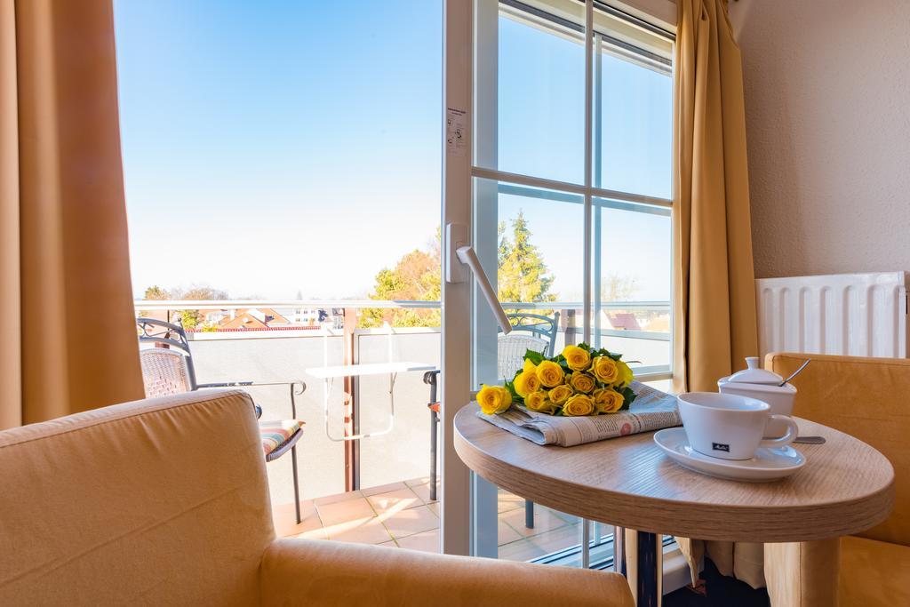 Hotel Boddenhus Garni Zingst Extérieur photo