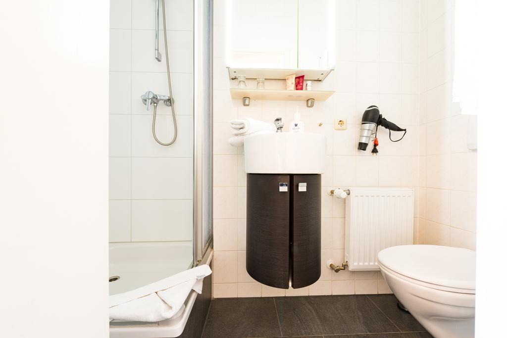 Hotel Boddenhus Garni Zingst Extérieur photo