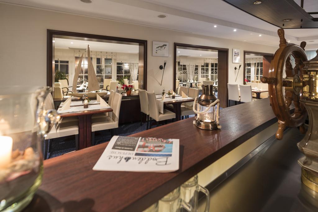 Hotel Boddenhus Garni Zingst Extérieur photo